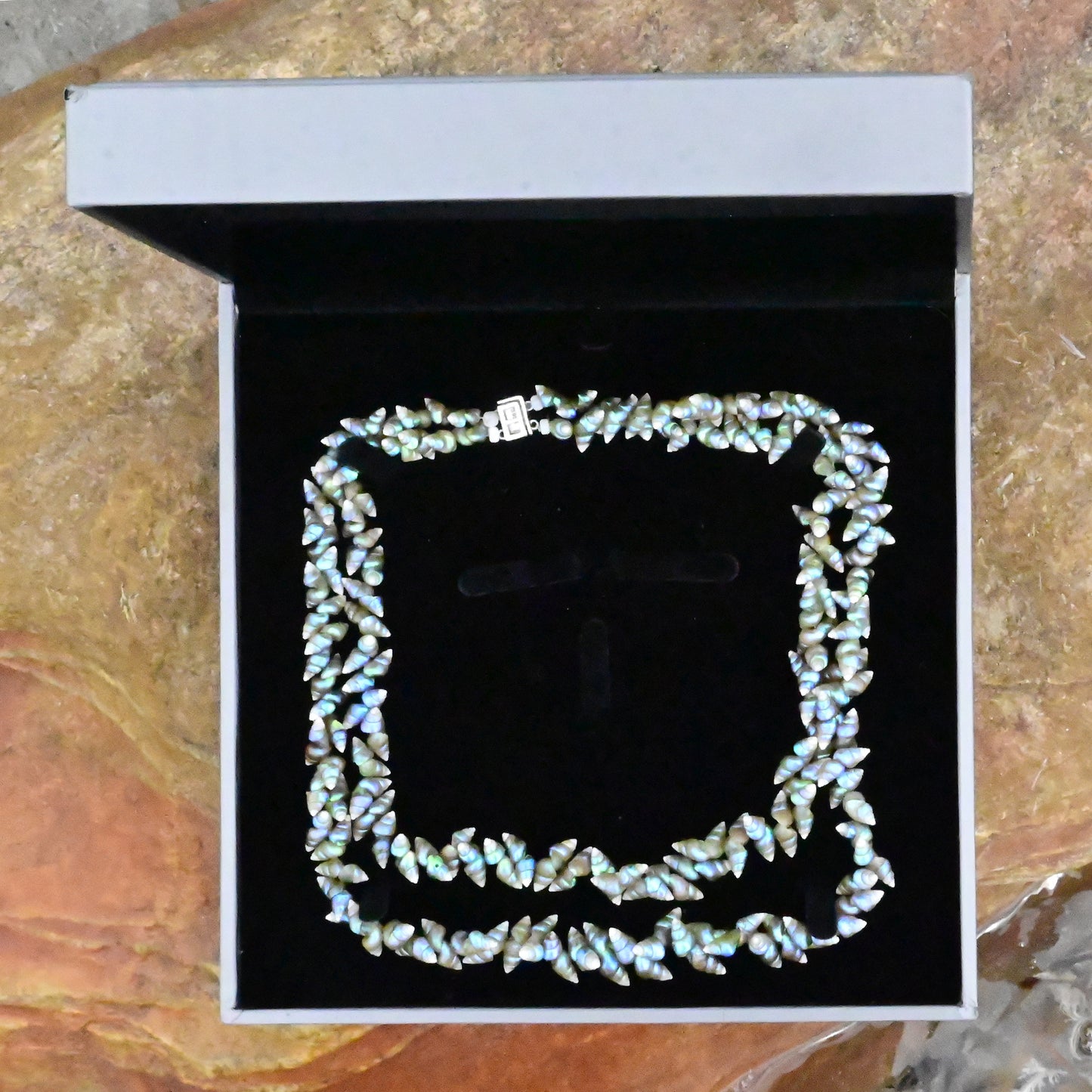 Double Strand Maireener Necklace